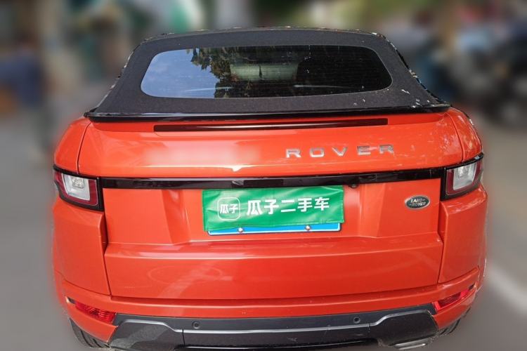 Used Land Rover Range Evoque 2018 240 PS HSE DYNAMIC Convertible Trunk