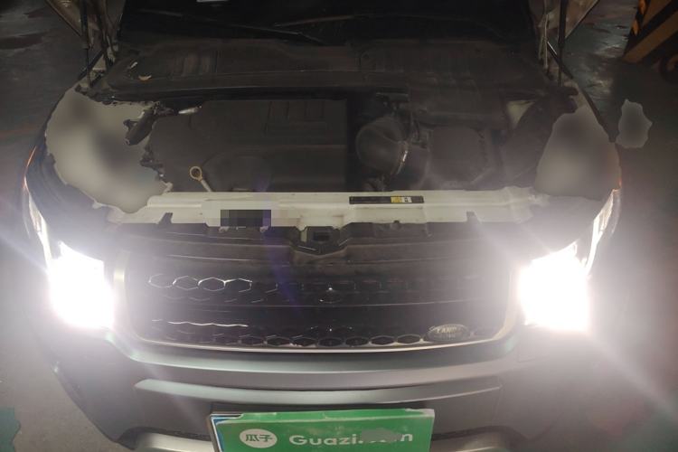 Used Land Rover Range Evoque 2018 240 PS HSE DYNAMIC All-Wheel Drive Edition Engine Bay