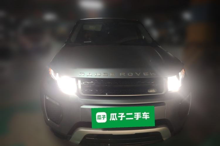 Used Land Rover Range Evoque 2018 240 PS HSE DYNAMIC All-Wheel Drive Edition Front