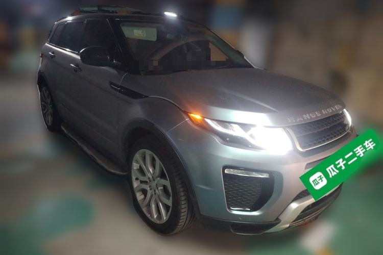 Used Land Rover Range Evoque 2018 240 PS HSE DYNAMIC All-Wheel Drive Edition Front Right 45 Deg