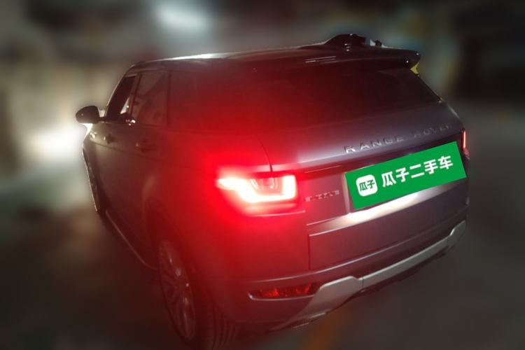 Used Land Rover Range Evoque 2018 240 PS HSE DYNAMIC All-Wheel Drive Edition Rear Left 45 Deg