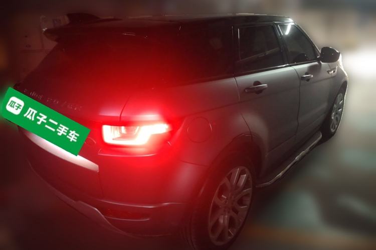 Used Land Rover Range Evoque 2018 240 PS HSE DYNAMIC All-Wheel Drive Edition Rear Right 45 Deg