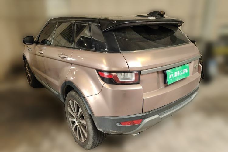 Used Land Rover Range Evoque 2018 240 PS SE Smart Brilliance Edition Rear Left 45 Deg