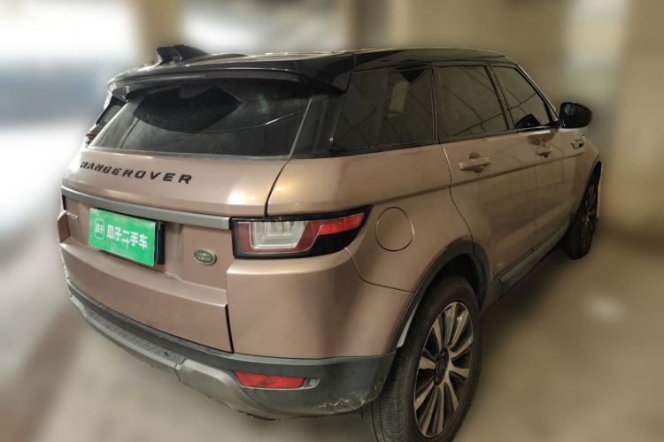 Used Land Rover Range Evoque 2018 240 PS SE Smart Brilliance Edition Rear Right 45 Deg