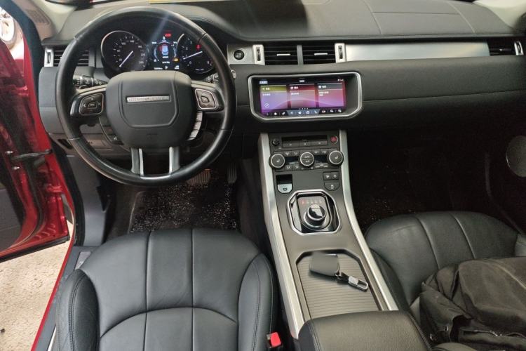 Used Land Rover Range Evoque 2018 240 PS SE Smart Brilliance Edition Center Console