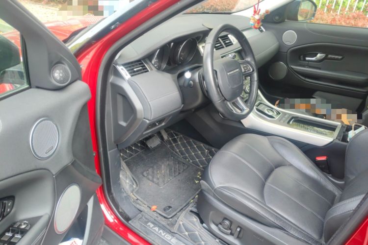 Used Land Rover Range Evoque 2018 240 PS SE DYNAMIC Smart Edition Driver Seat
