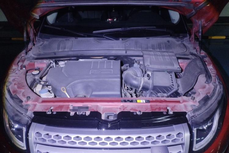 Used Land Rover Range Evoque 2018 240 PS SE Smart Brilliance Edition Engine Bay