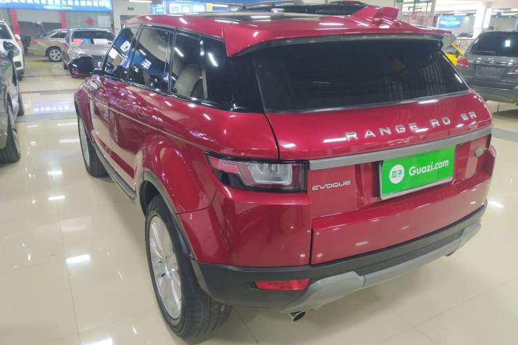 Used Land Rover Range Evoque 2018 240 PS SE Smart Brilliance Edition Exterior 3