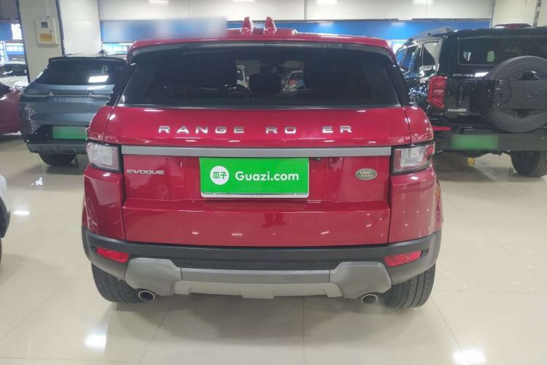 Used Land Rover Range Evoque 2018 240 PS SE Smart Brilliance Edition Exterior 4