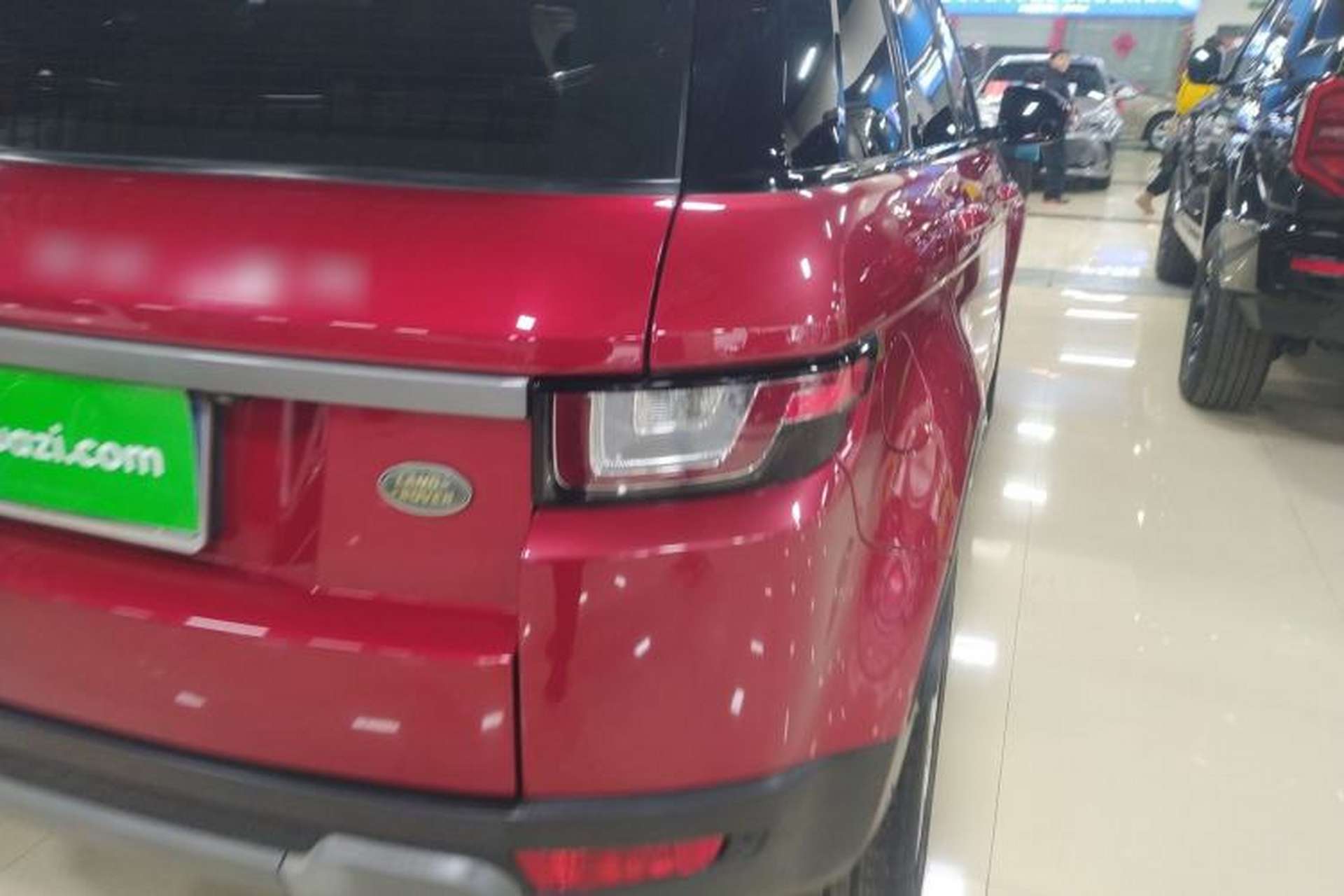 Used Land Rover Range Evoque 2018 240 PS SE Smart Brilliance Edition Exterior 6