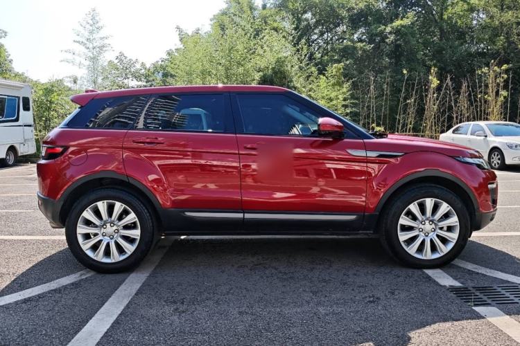 Used Land Rover Range Evoque 2018 240 PS SE Smart Brilliance Edition Exterior 7