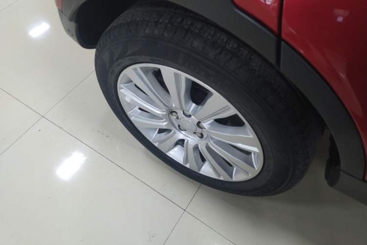 Used Land Rover Range Evoque 2018 240 PS SE Smart Brilliance Edition Exterior 8