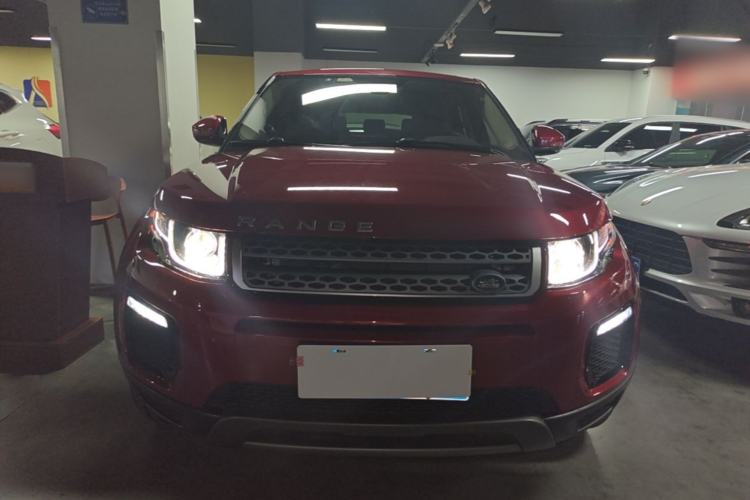Used Land Rover Range Evoque 2018 240 PS SE Smart Brilliance Edition Front