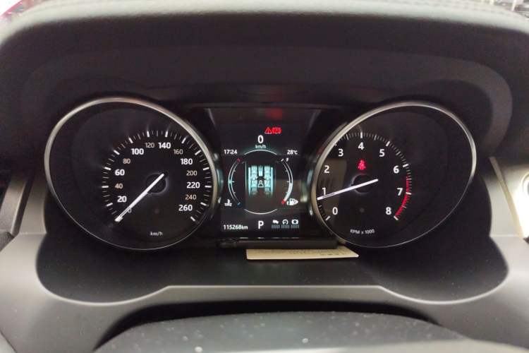 Used Land Rover Range Evoque 2018 240 PS SE Smart Brilliance Edition Instrument Cluster