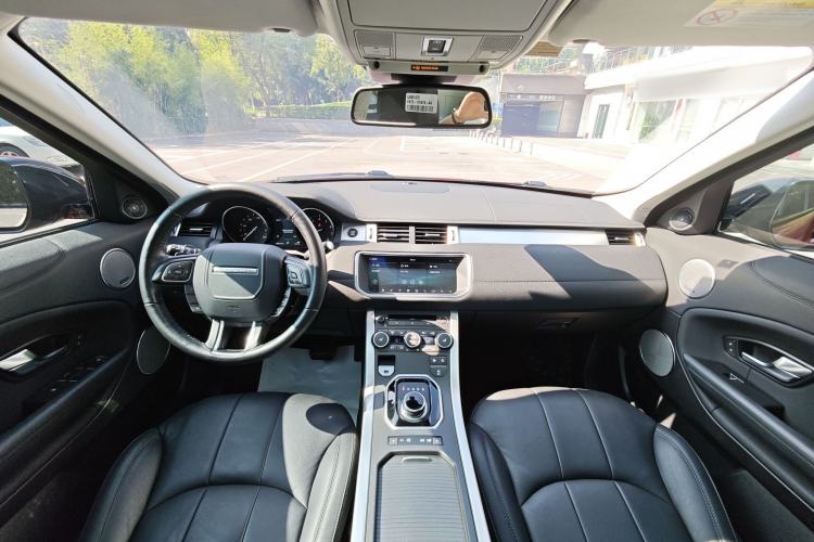 Used Land Rover Range Evoque 2018 240 PS SE Smart Brilliance Edition Instrument Cluster