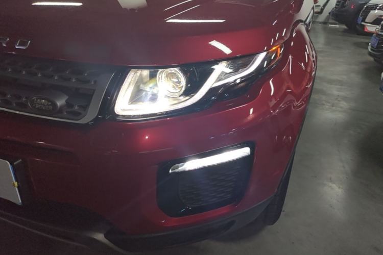 Used Land Rover Range Evoque 2018 240 PS SE Smart Brilliance Edition Left Front Headlight