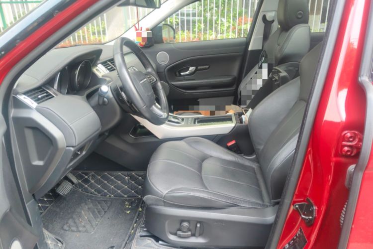 Used Land Rover Range Evoque 2018 240 PS SE DYNAMIC Smart Edition Left Front Seat