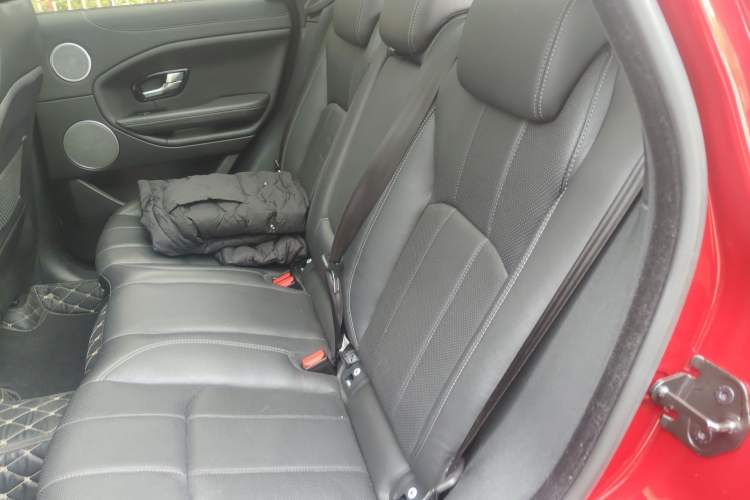 Used Land Rover Range Evoque 2018 240 PS SE DYNAMIC Smart Edition Left Rear Seat