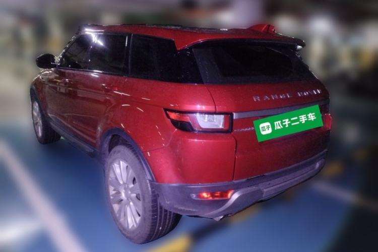 Used Land Rover Range Evoque 2018 240 PS SE Smart Brilliance Edition Rear Left 45 Deg