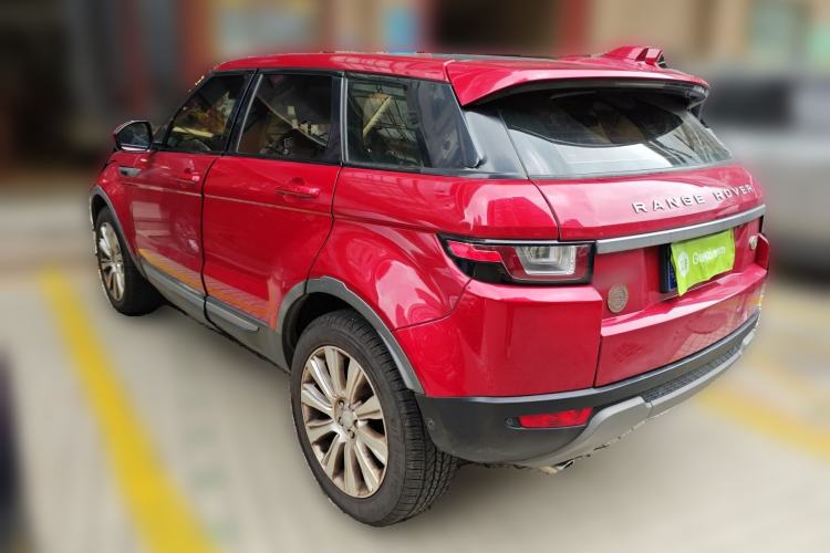 Used Land Rover Range Evoque 2018 240 PS SE Smart Brilliance Edition Rear Left 45 Deg