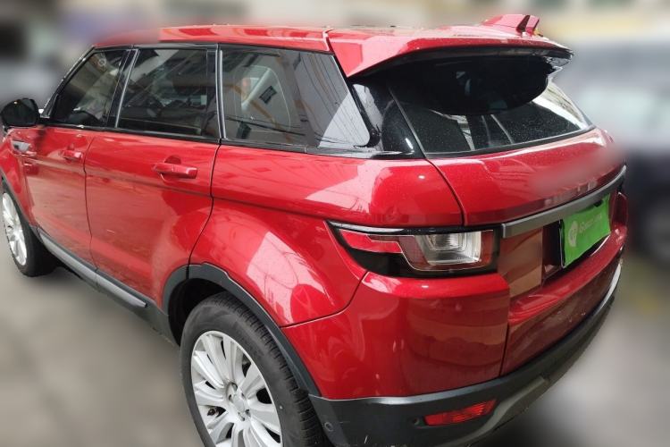 Used Land Rover Range Evoque 2018 240 PS SE Smart Brilliance Edition Rear Left 45 Deg