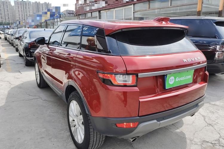 Used Land Rover Range Evoque 2018 240 PS SE Smart Brilliance Edition Rear Left 45 Deg