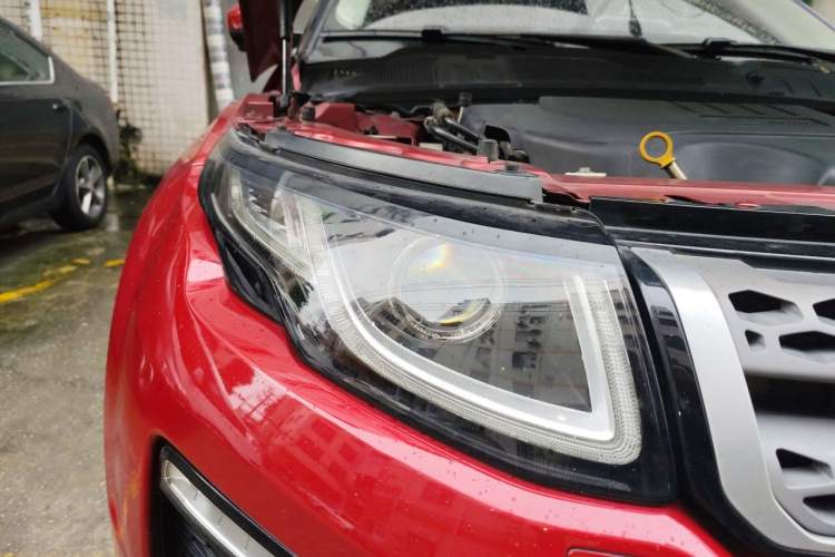 Used Land Rover Range Evoque 2018 240 PS SE Smart Brilliance Edition Right Front Headlight