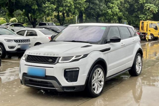 Ojetý Land Rover Range Evoque 2017 2.0T HSE DYNAMIC All-Wheel Drive Edition