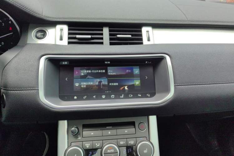 Used Land Rover Range Evoque 2018 240 PS SE DYNAMIC Smart Edition Audio And AC Panel