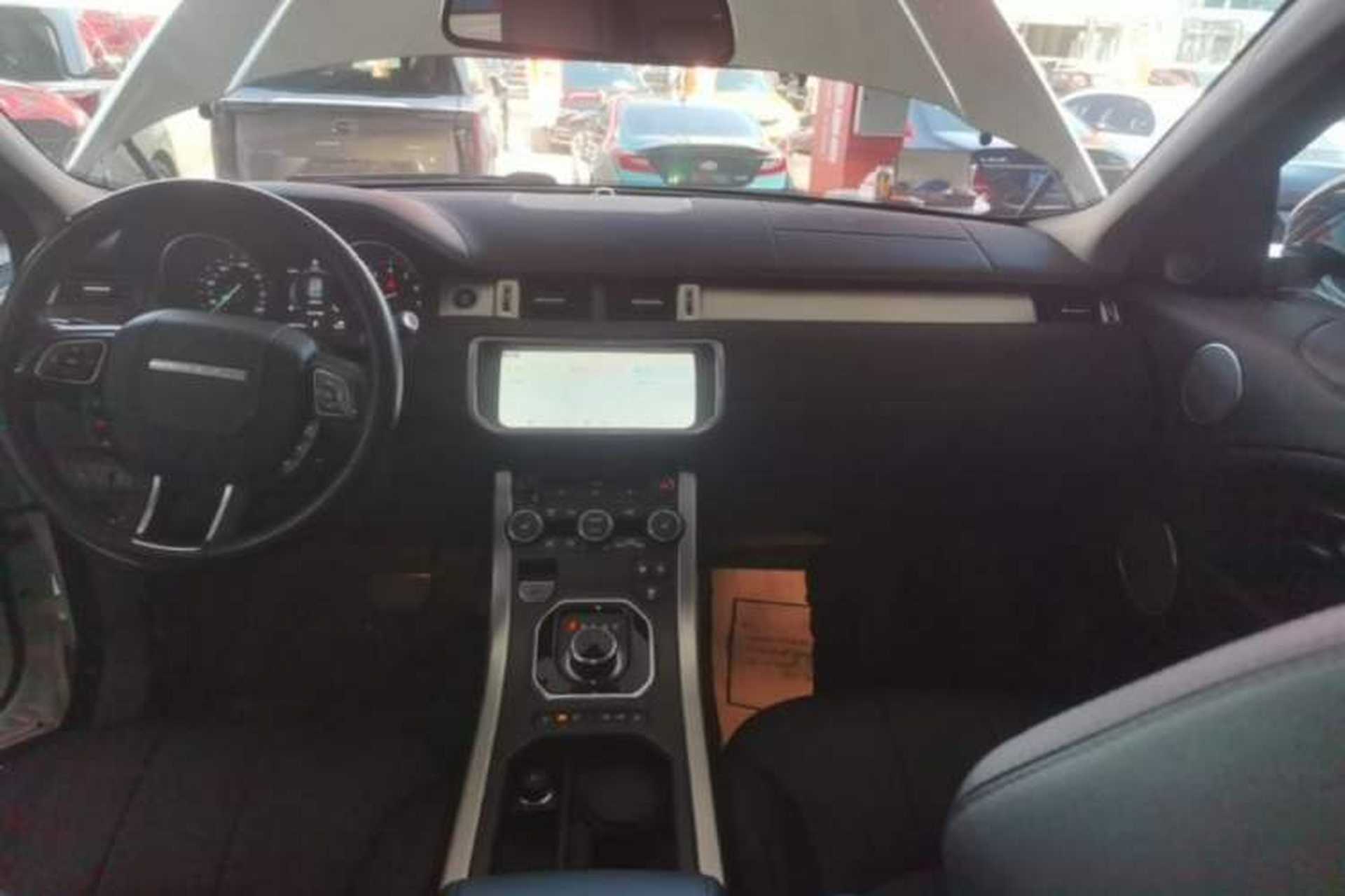 Used Land Rover Range Evoque 2018 240 PS SE Smart Brilliance Edition Audio And AC Panel