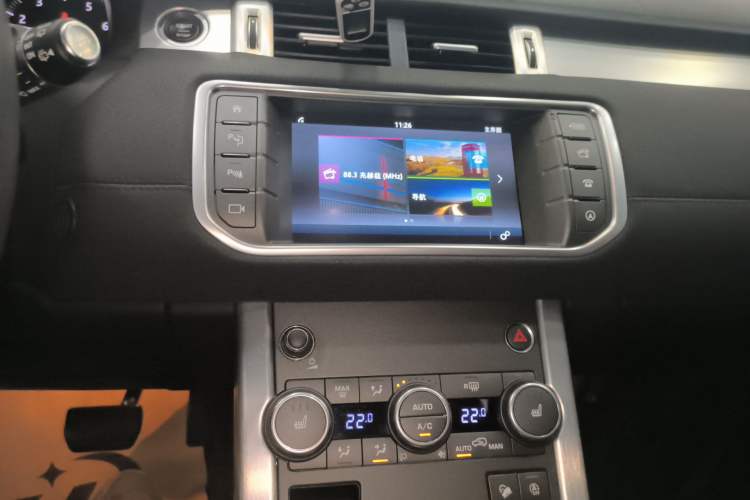 Used Land Rover Range Evoque 2018 240PS PURE Style Edition Audio And AC Panel