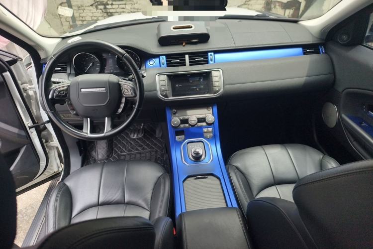 Used Land Rover Range Evoque 2018 240PS PURE Style Edition Center Console