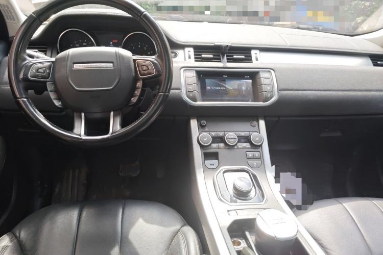 Used Land Rover Range Evoque 2018 200PS PURE New Fashion Edition Center Console