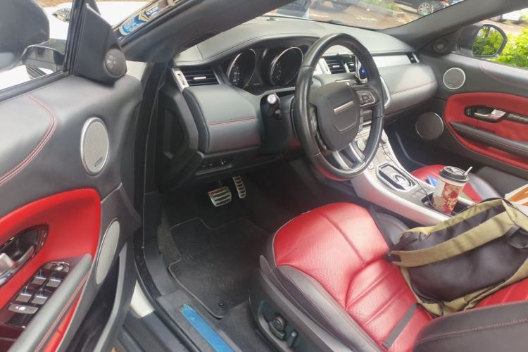 Used Land Rover Range Evoque 2018 240 PS HSE DYNAMIC Convertible Driver Seat