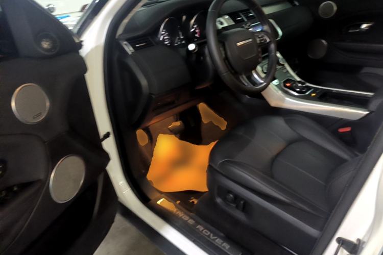 Used Land Rover Range Evoque 2018 240 PS SE Smart Brilliance Edition Driver Seat