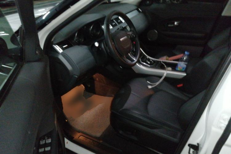 Used Land Rover Range Evoque 2018 240PS PURE Style Edition Driver Seat