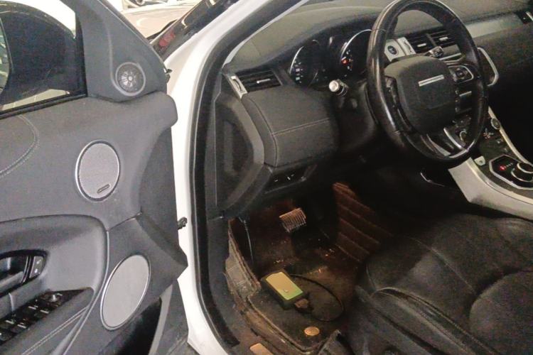 Used Land Rover Range Evoque 2018 240 PS SE DYNAMIC Smart Edition Driver Seat