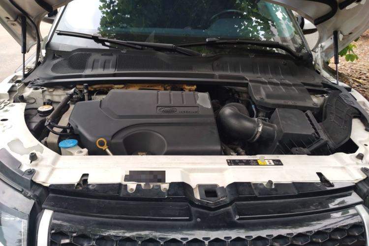 Used Land Rover Range Evoque 2018 240PS PURE Style Edition Engine Bay
