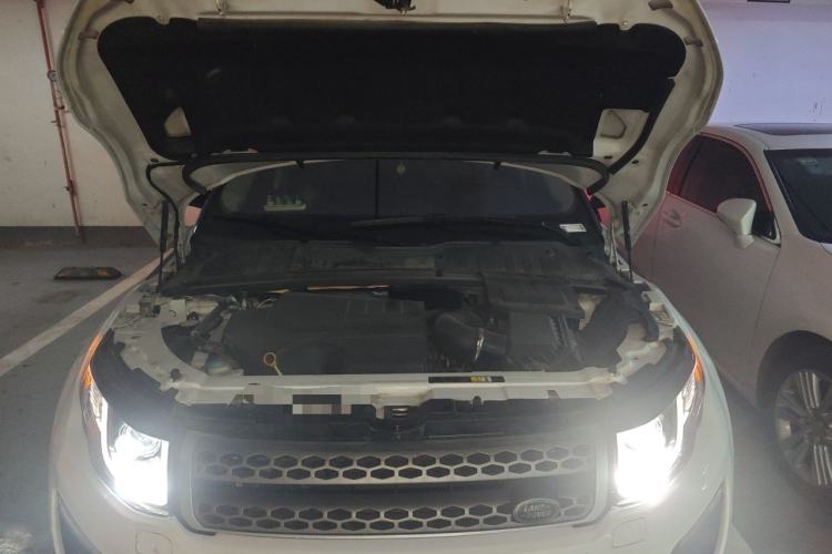Used Land Rover Range Evoque 2018 240 PS SE Smart Brilliance Edition Engine Bay