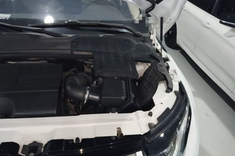 Used Land Rover Range Evoque 2018 240 PS SE Smart Brilliance Edition Engine Bay Left