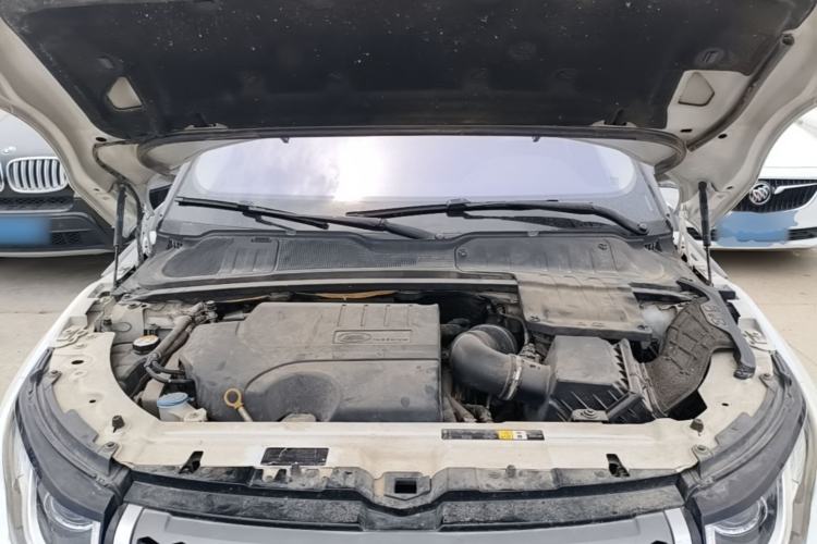 Used Land Rover Range Evoque 2018 240 PS SE Smart Brilliance Edition Engine Bay