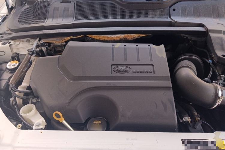 Used Land Rover Range Evoque 2018 240 PS SE Smart Brilliance Edition Engine Bay