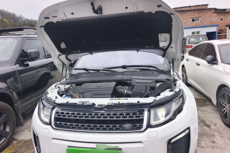 Used Land Rover Range Evoque 2018 240 PS SE DYNAMIC Smart Edition Engine Bay