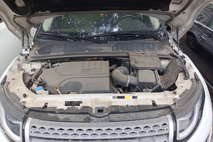 Used Land Rover Range Evoque 2018 240 PS SE Smart Brilliance Edition Engine Bay