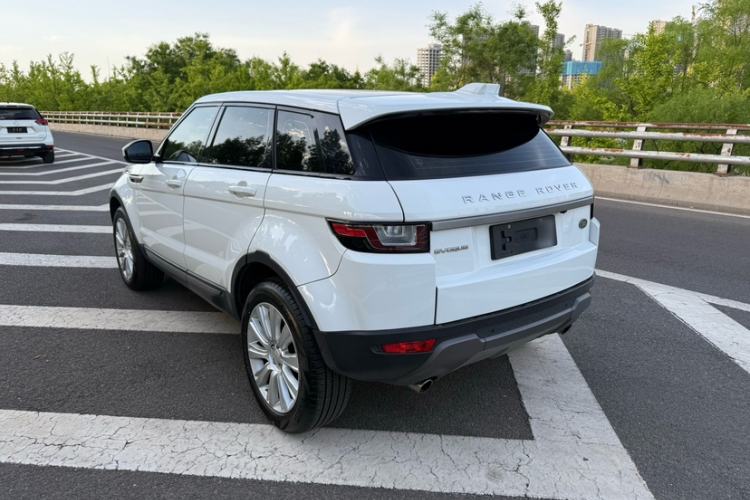 Used Land Rover Range Evoque 2018 240 PS SE Smart Brilliance Edition Exterior 1