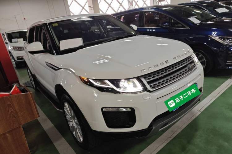 Used Land Rover Range Evoque 2018 240 PS SE Smart Brilliance Edition Exterior 1