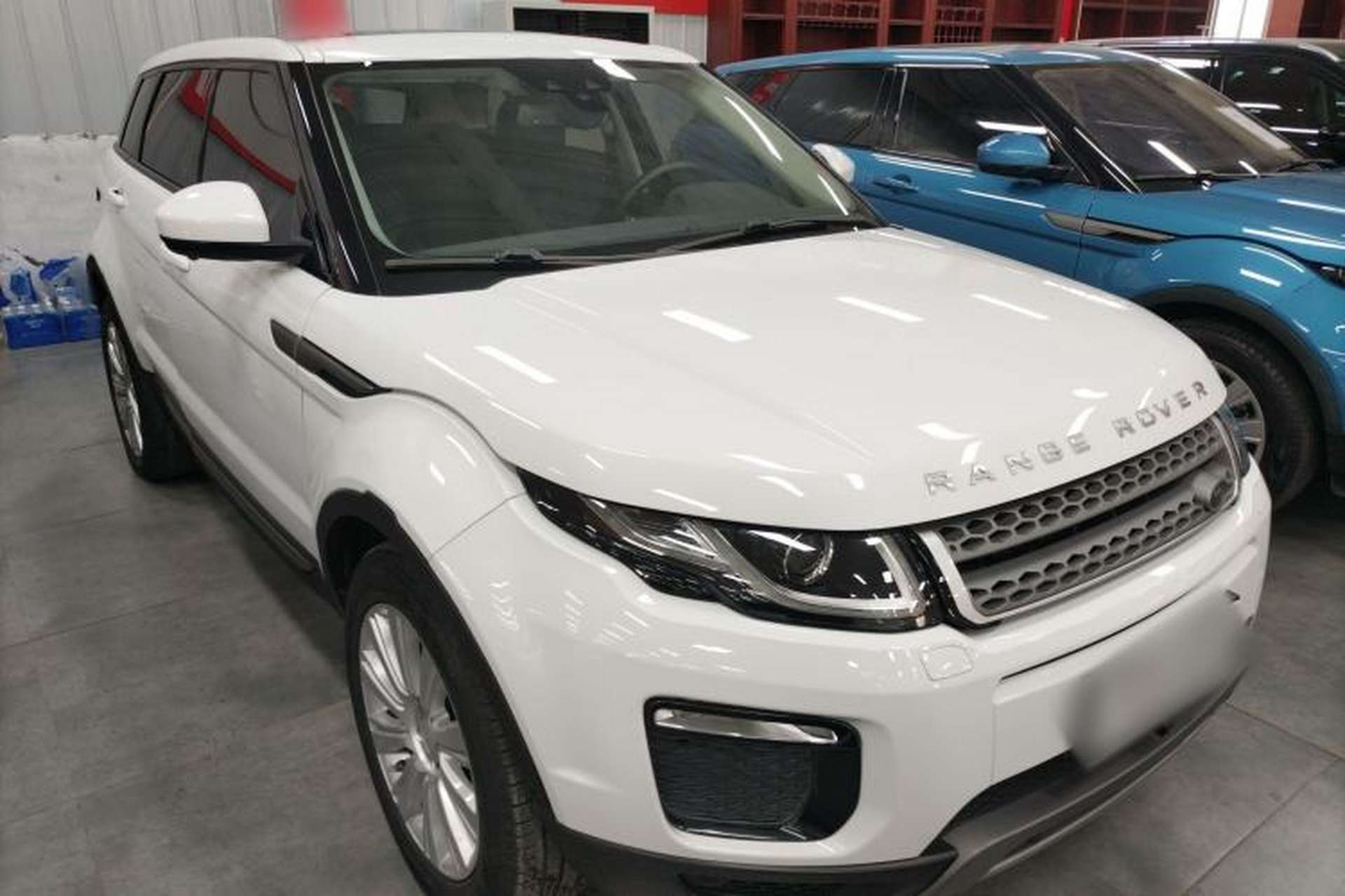 Used Land Rover Range Evoque 2018 240 PS SE Smart Brilliance Edition Exterior 2