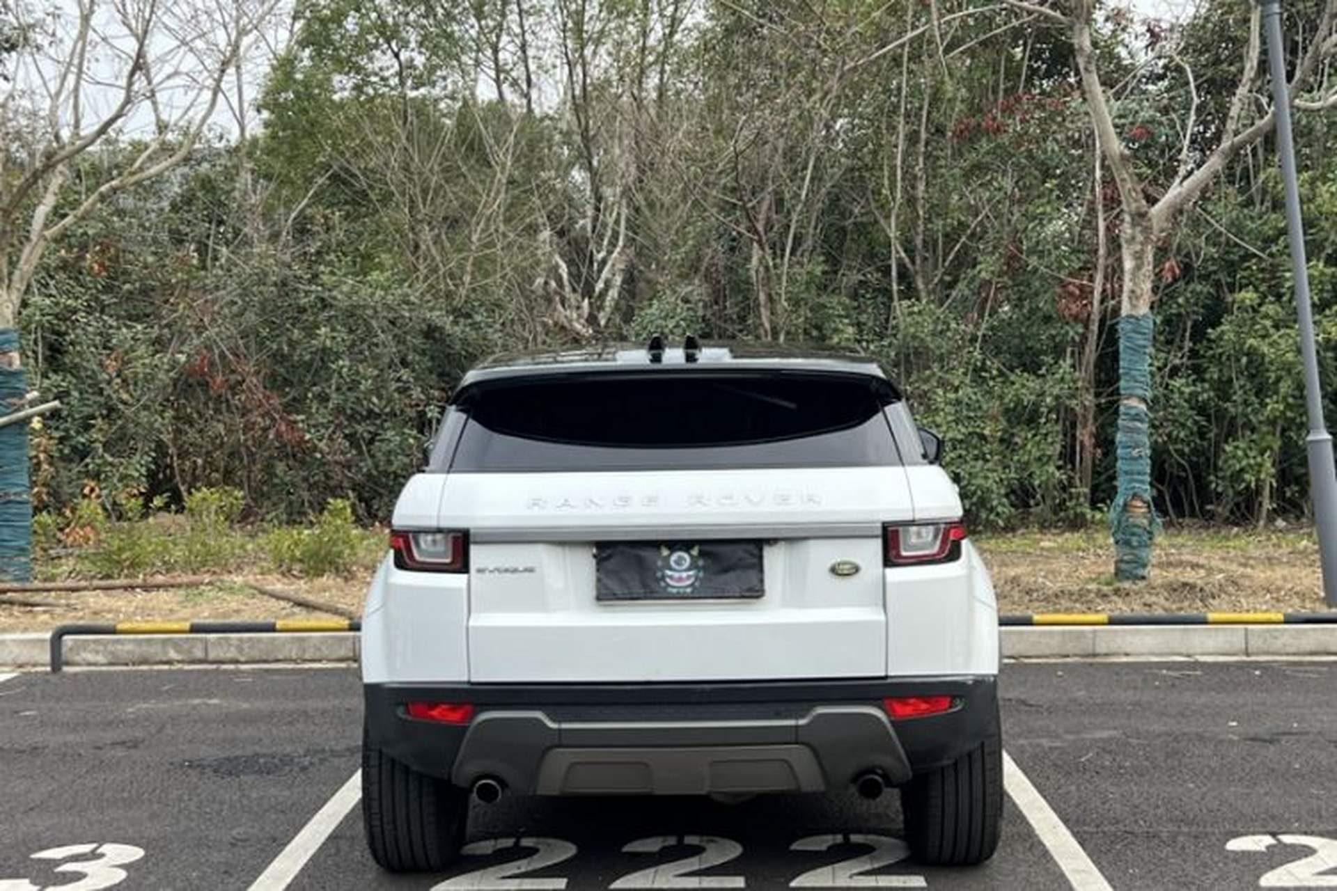 Used Land Rover Range Evoque 2018 240 PS SE Smart Brilliance Edition Exterior 2