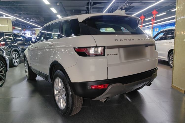 Used Land Rover Range Evoque 2018 240PS PURE Style Edition Exterior 2