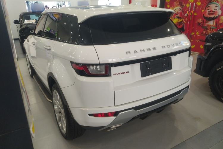 Used Land Rover Range Evoque 2018 240 PS SE DYNAMIC Smart Edition Exterior 2